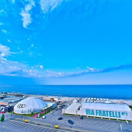 Ferienwohnung Axy Apartament Mamaia Exterior foto